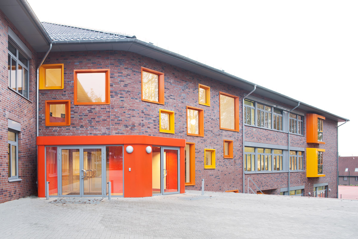 Neubau eines Schulgebäudes für das Gymnasium