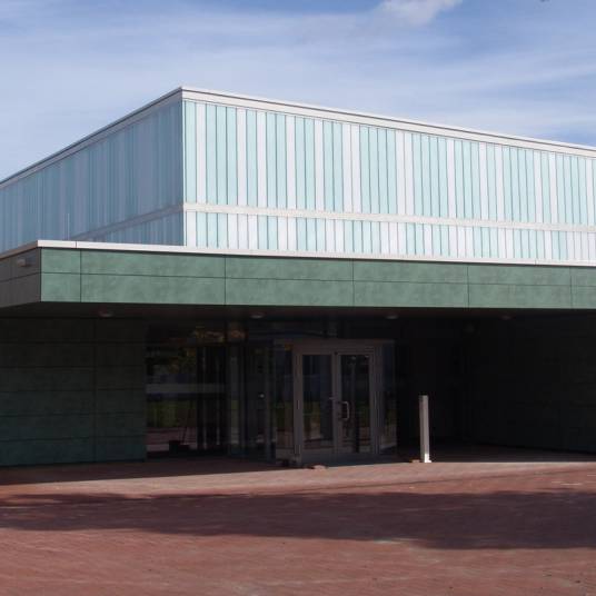 Neubau einer Dreifeldsporthalle in Altenhagen