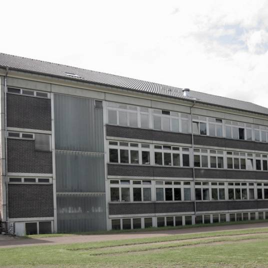 Der Gebäudebestand des Aggertal-Gymnasiums vor der Sanierung